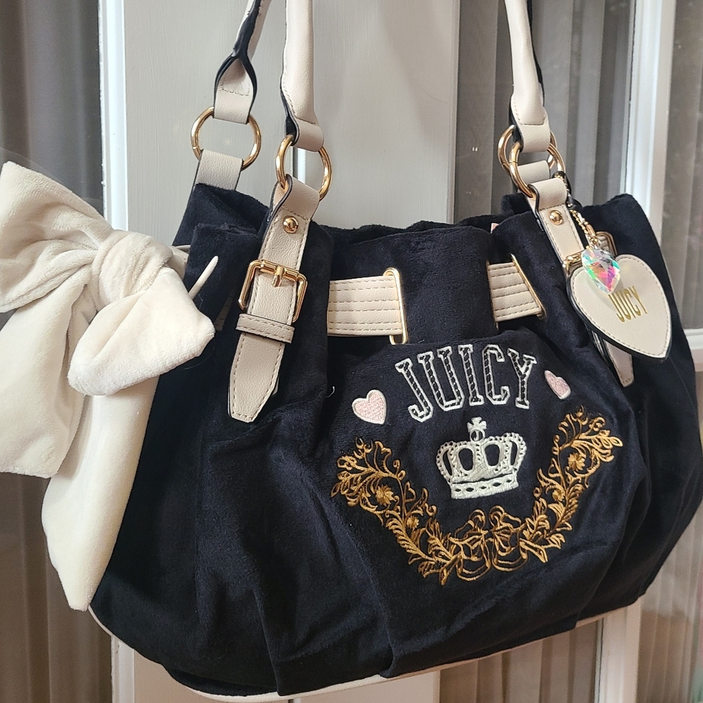 Juicy Couture Bag & Wallet Set 🤍